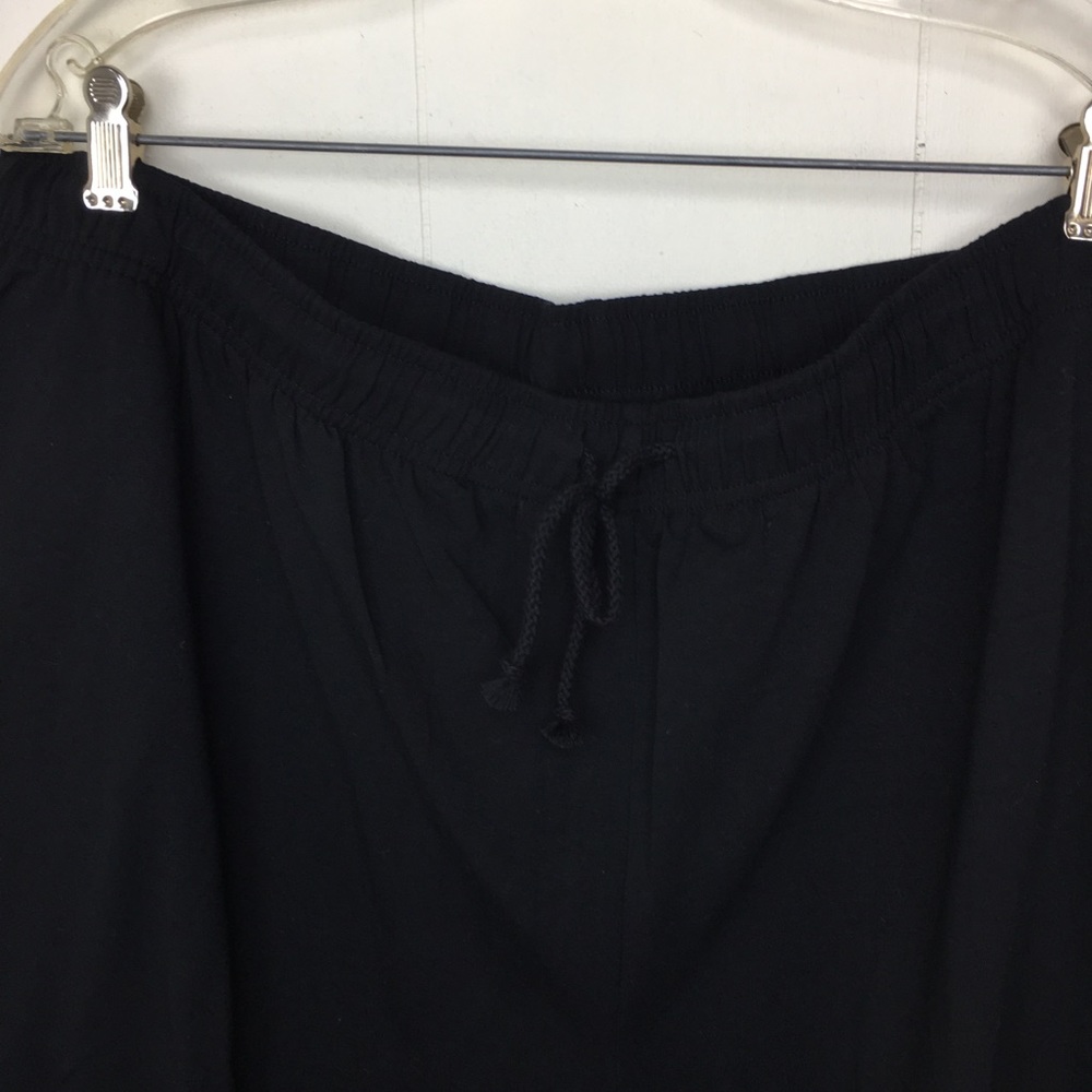 NWT Karen Scott Sport Black Cropped Pants - Picture 3 of 4